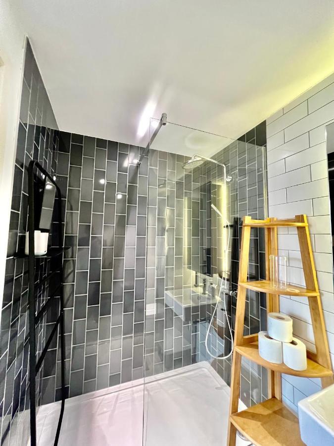 Apartment Luxury 2 Bedroom 2 Bathroom - Airport London